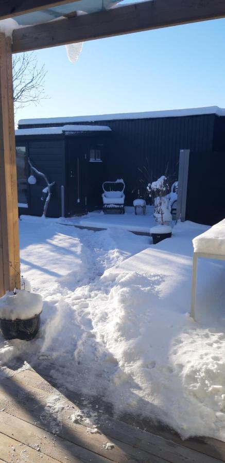 Beautiful Home Away From Home Near Stockholm City Saltsjobaden Exterior photo