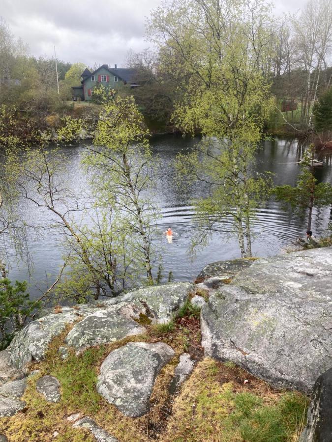 Beautiful Home Away From Home Near Stockholm City Saltsjobaden Exterior photo